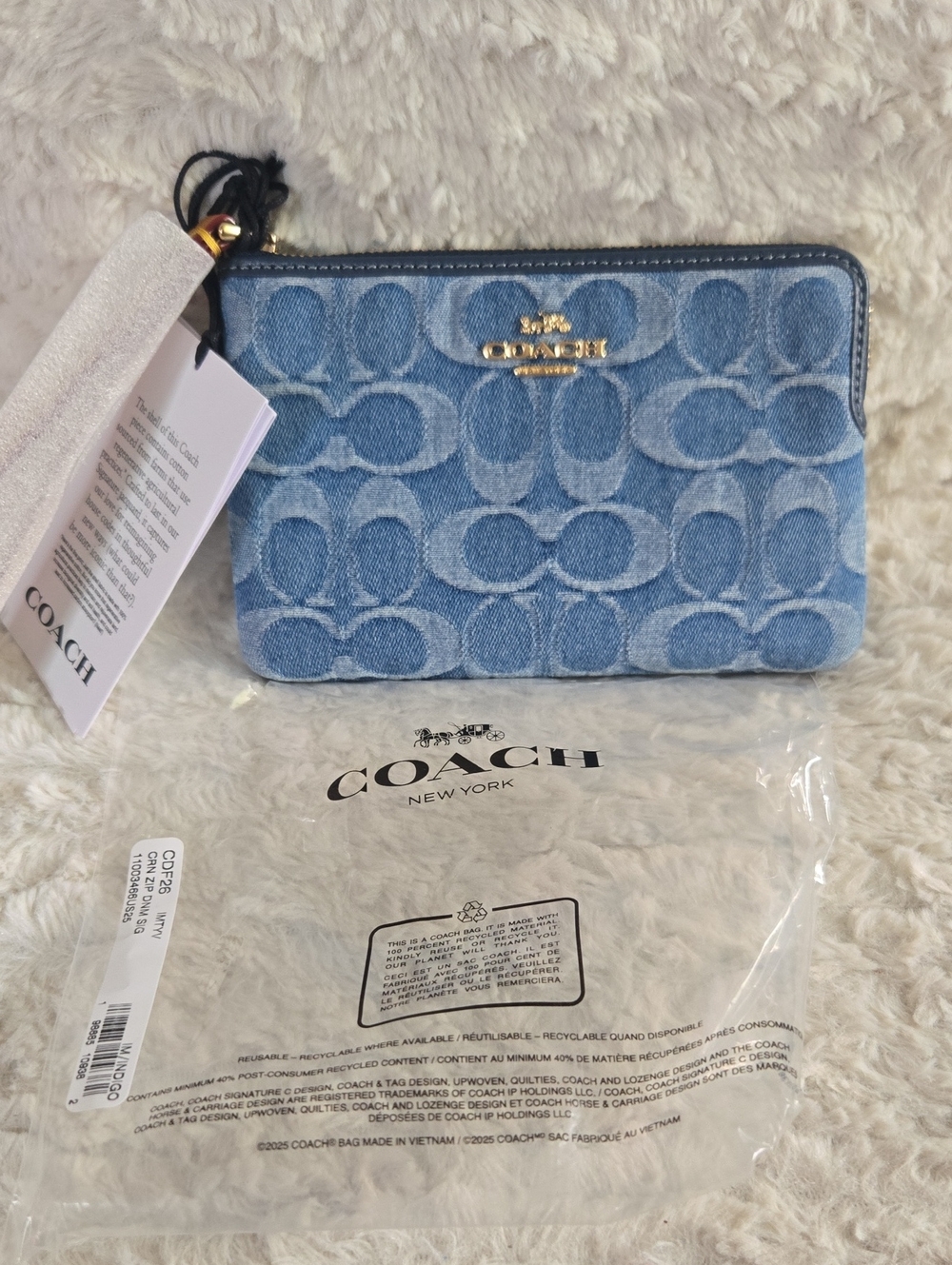 Coach Denim Signature Zip Wristlet - Blue